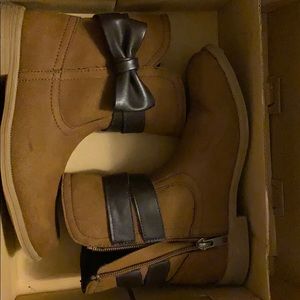 Ugg Brown Boots Size 1Y
